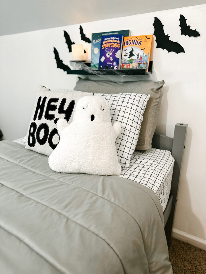 Halloween decor kids bedroom ideas